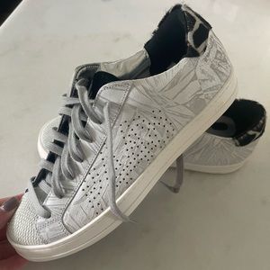 P448 John Animal Print Sneakers